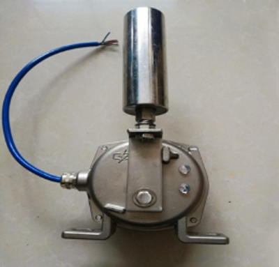 皮帶跑偏開關(guān)、KPTH2-10、兩級(jí)跑偏開關(guān)，防偏傳感器廠家